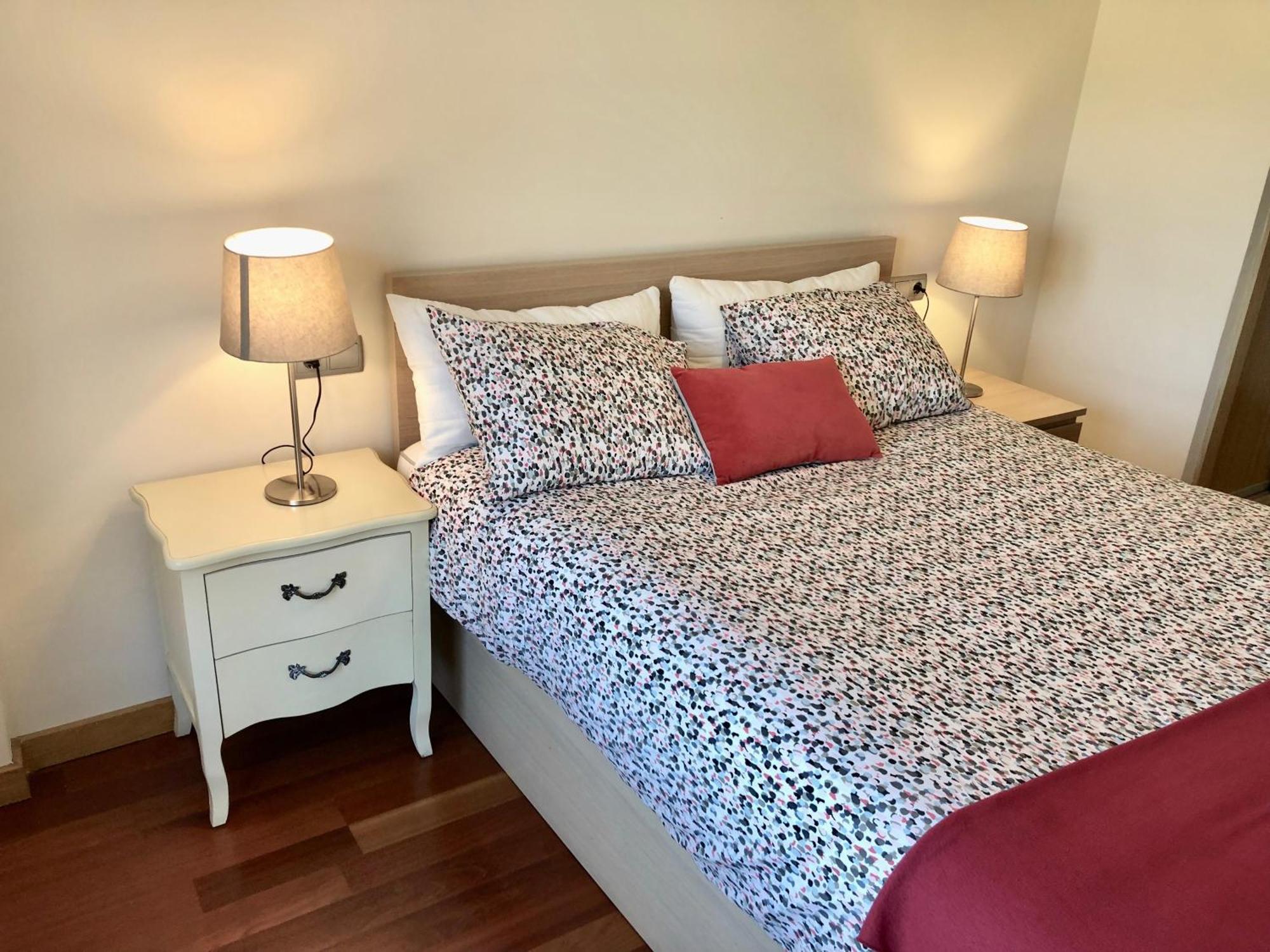 Apartamento Europa Jardin Oviedo Eksteriør billede
