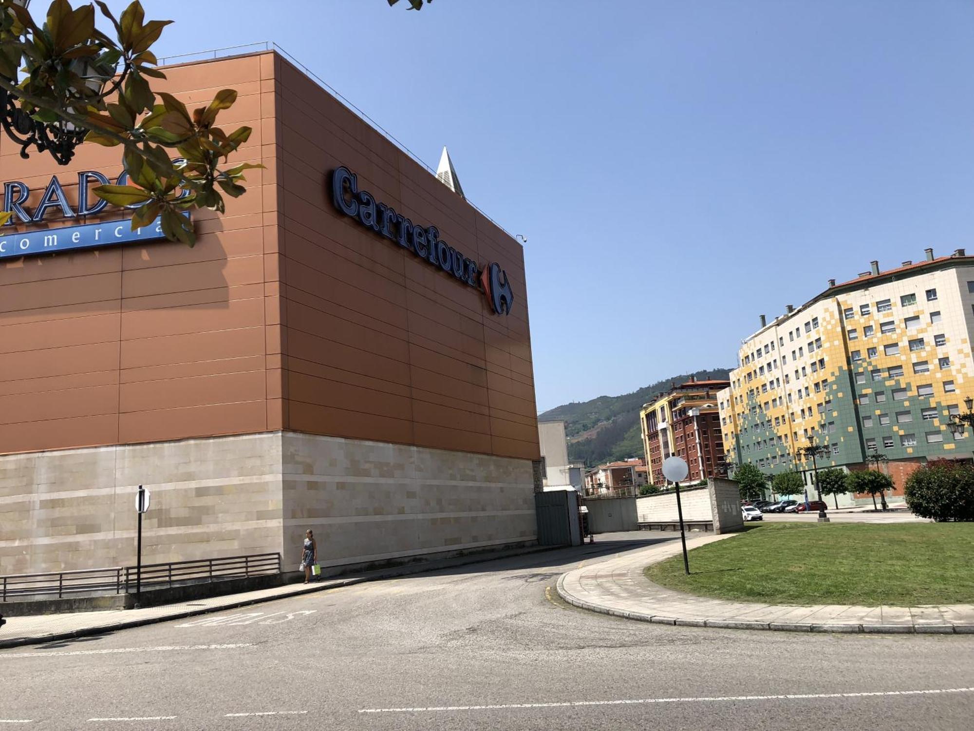 Apartamento Europa Jardin Oviedo Eksteriør billede
